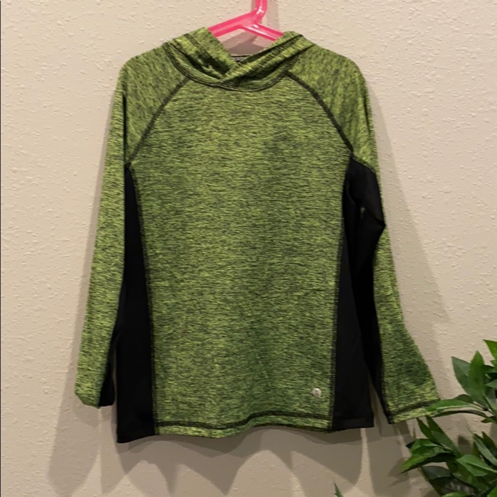 Boys hooded shirt *like New*